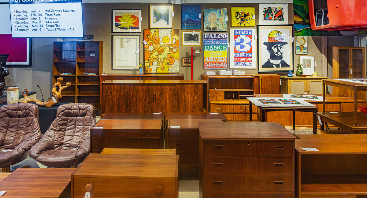 Mid Century Madness Vogt Auction